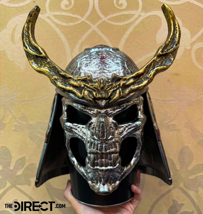 Mortal Kombat 2 Popcorn Bucket, Shao Khan helmet.