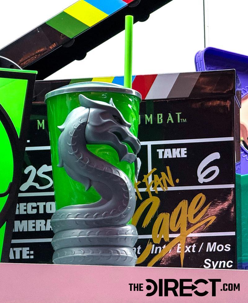 Mortal Kombat 2 Popcorn Bucket, Clapper bucket with dragon light up cup.