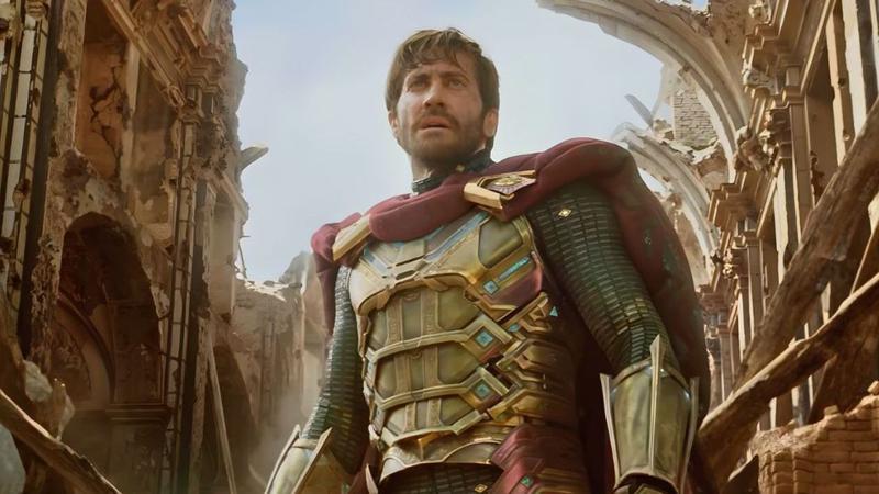 Mysterio looking scared in Spider-Man: Far From Home.