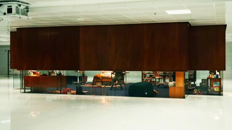 A holding facility where Sadie Sink is tied up.