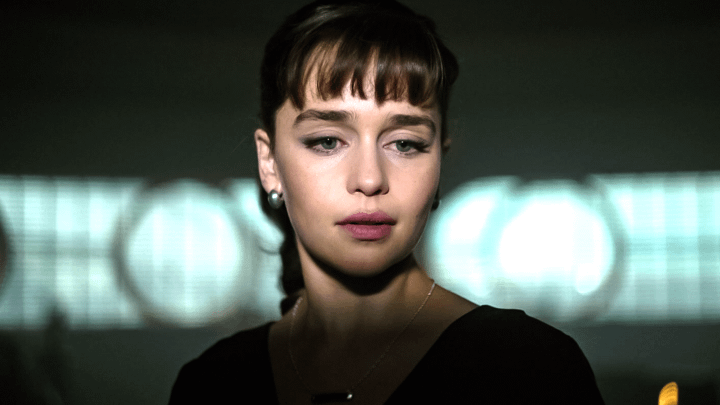 Эмилия Кларк в роли Киры в фильме «Соло».