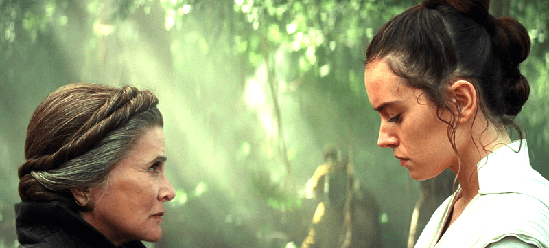 Carrie Fisher as Leia and Daisy Ridley as Rey in The Rise of Skywalker