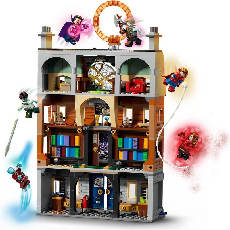The Doctor Strange Supreme LEGO set in action.