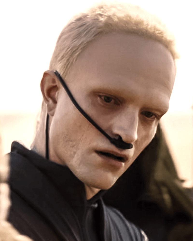 A closer look at Robert Pattinson as Scytale.