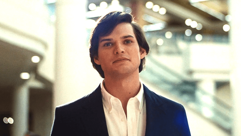 Robert Mallory in The Shards.