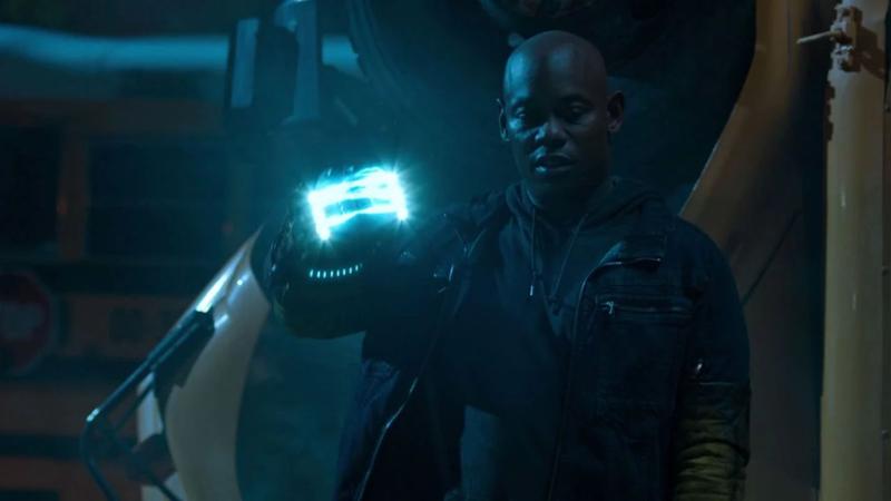 Shocker using his gauntlet in Spider-Man: Homecoming.