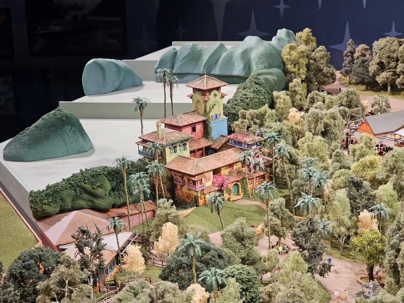 Disney World Unveils Its 3 New Lands In Historic Showcase3