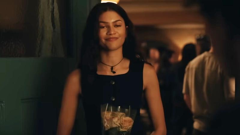 Spider-Man: Brand New Day, MJ with flowers, friendly neighbor scene.