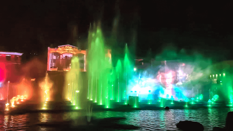 The Stranger Things lagoon show at HHN 35.