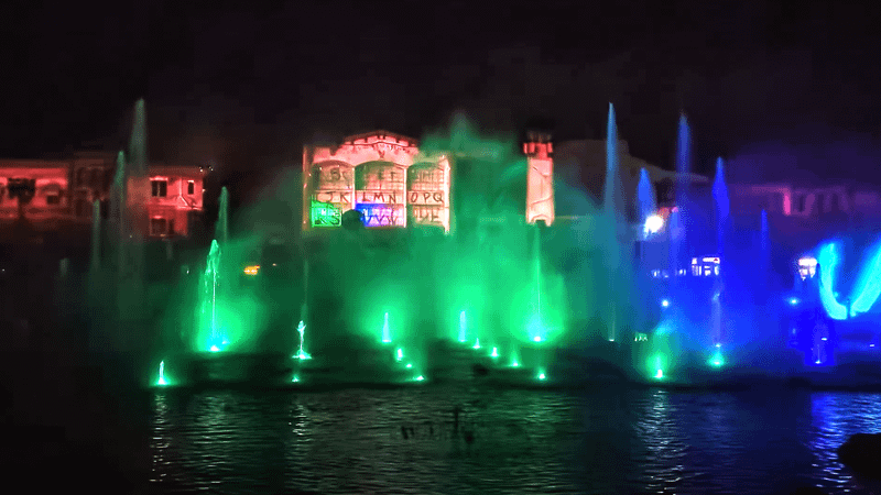 The alphabet from Stranger Things Season 1 in the lagoon show at HHN 35.