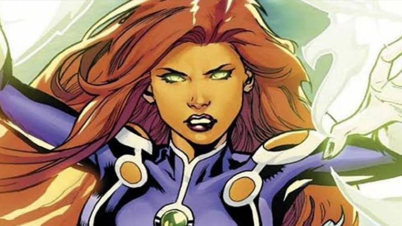 Starfire using her powers in DC Comics.