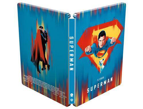 The open Superman steelbook featuring Superman and Lois kissing on the back