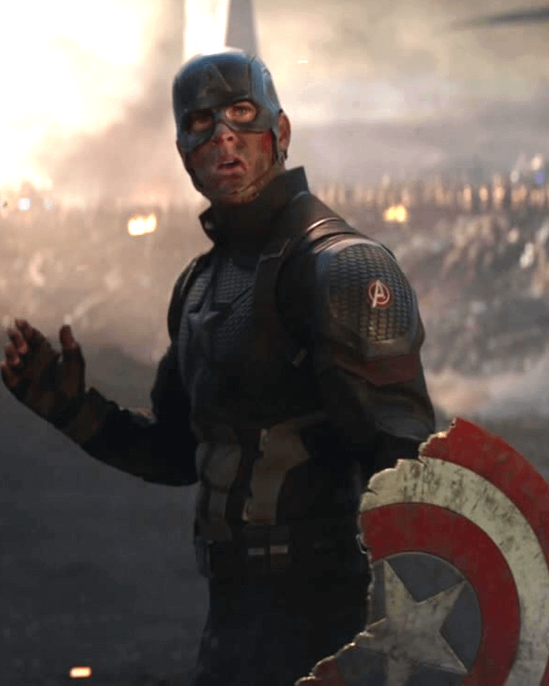 Captain America with broken shield in Avengers: Endgame.