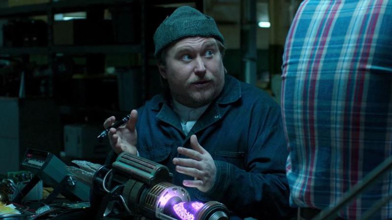 The Tinkerer shurgging in Spider-Man: Homecoming.