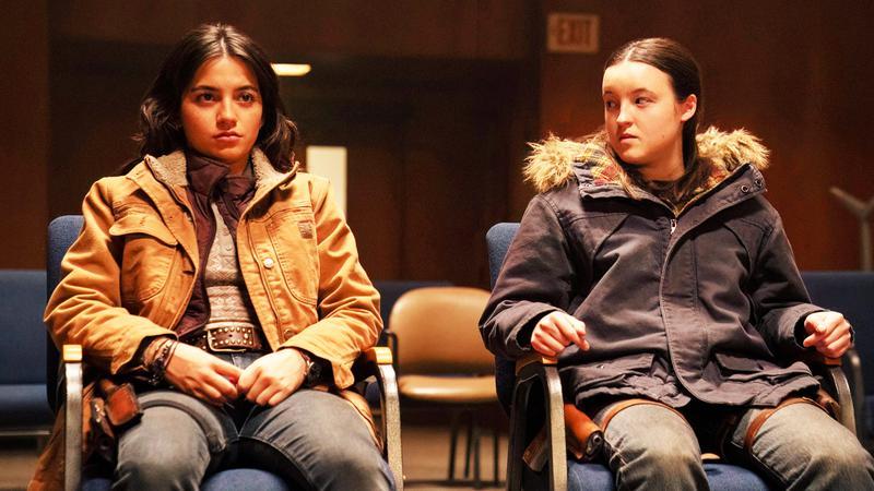 Isabela Merced as Dina and Bella Ramsey as Ellie
