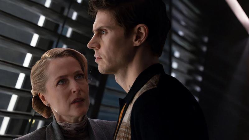 Gillian Anderson and Evan Peters in Tron: Ares.