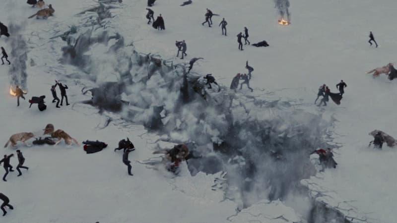 Portrayal of Alice's vision of the battle