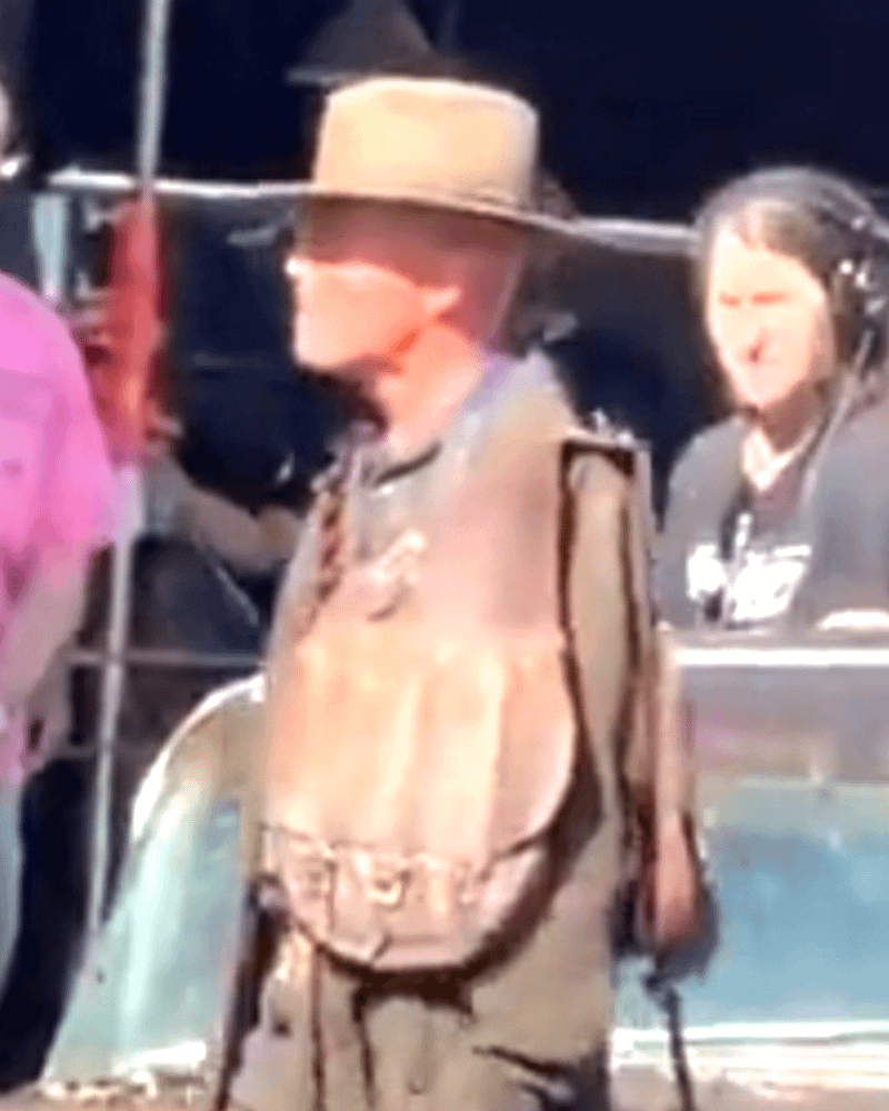 Walton Goggins as Ghoul on Fallout Season 3 theater set.